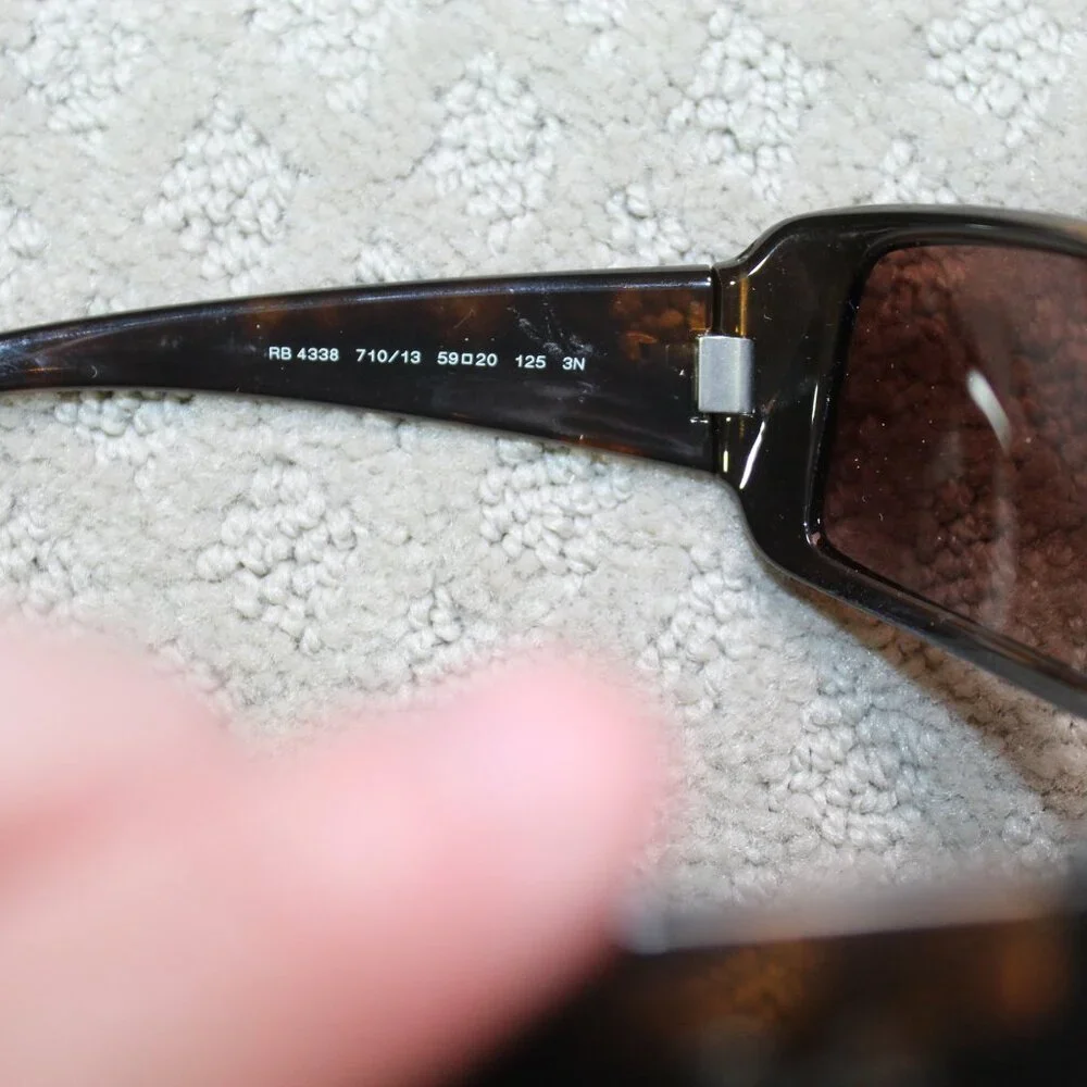 Tortoise Shell Design Ray-Ban Sunglasses RB 4338 & Case with COA